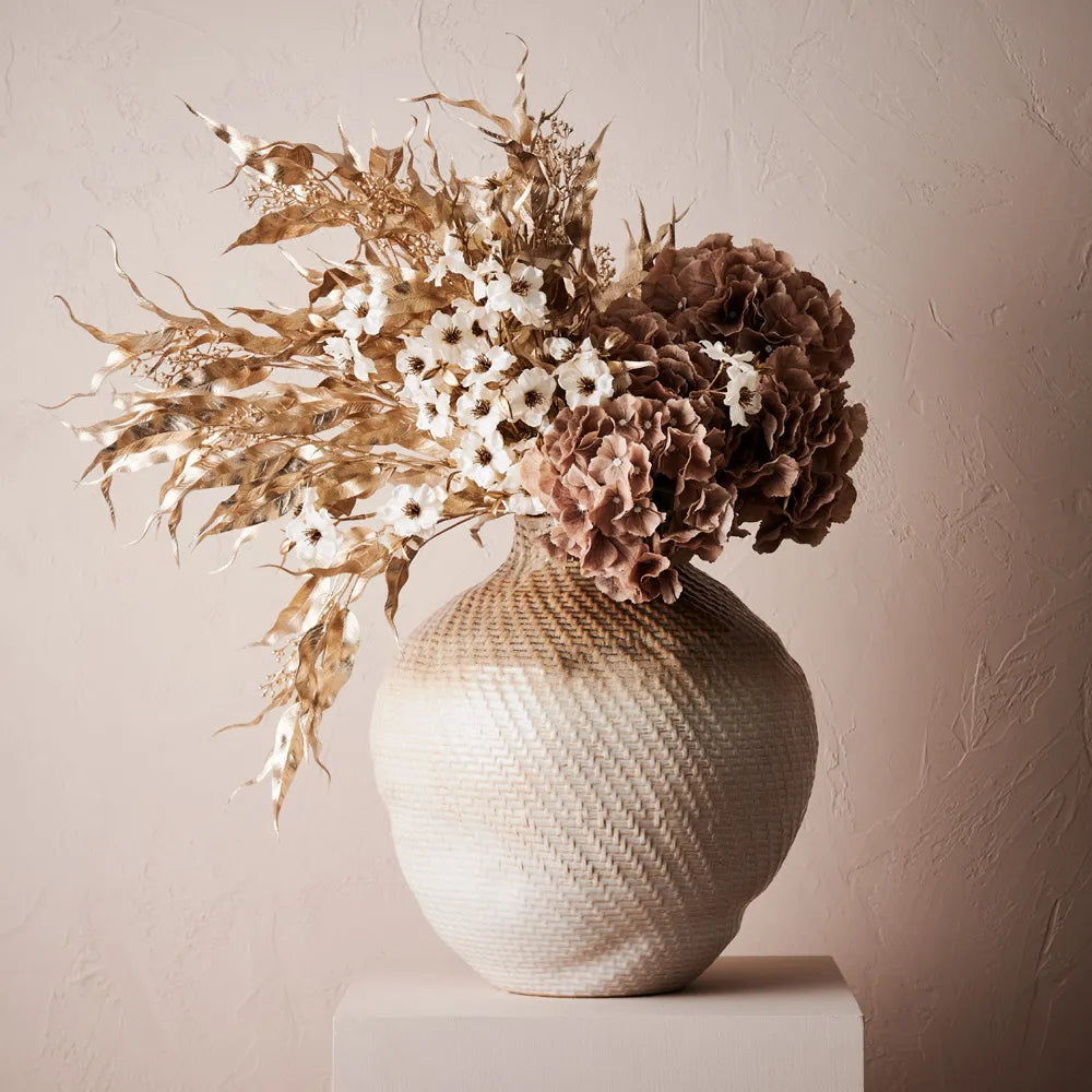 Hydrangea Stem Coffee