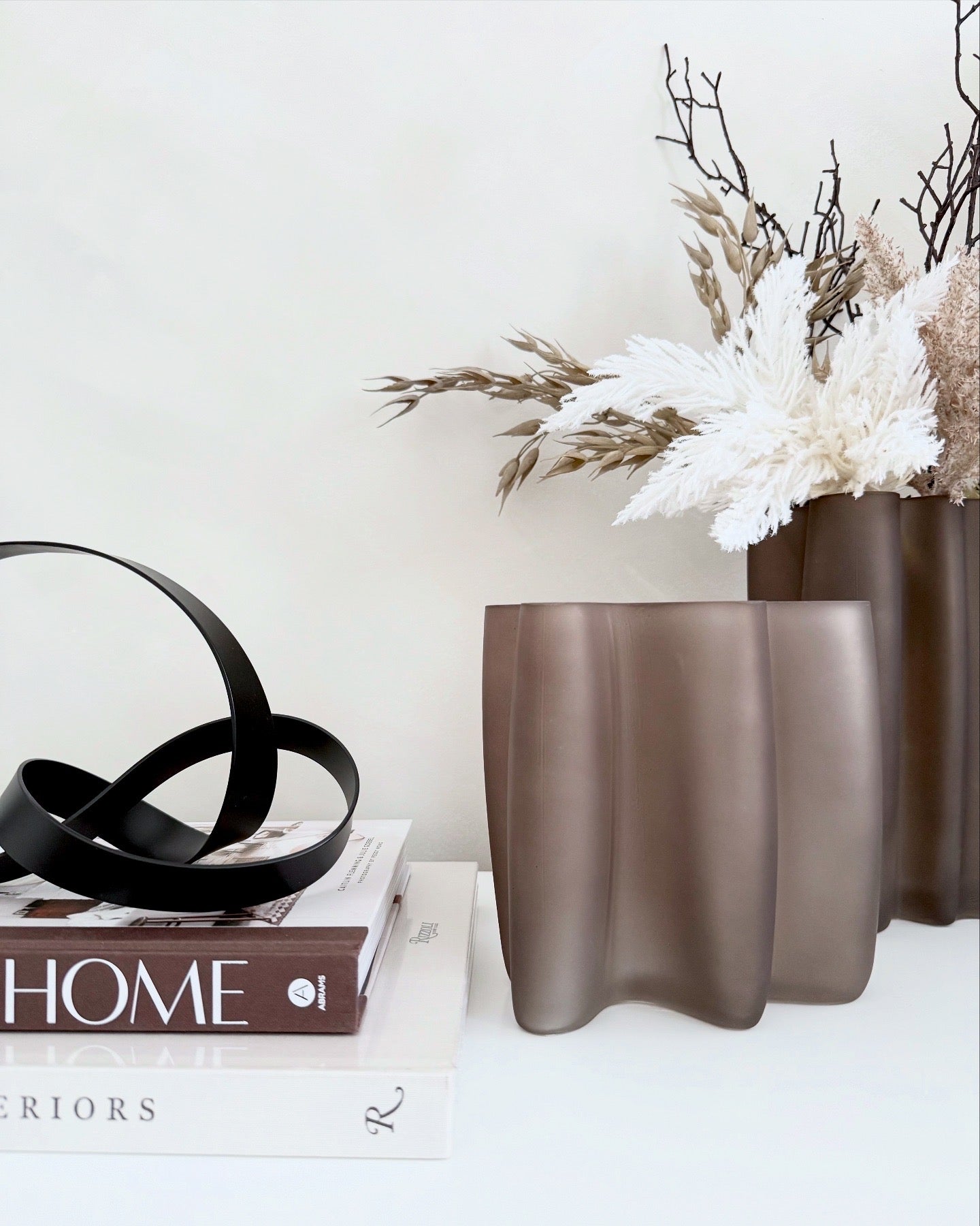 Victoria Vase Brown Small