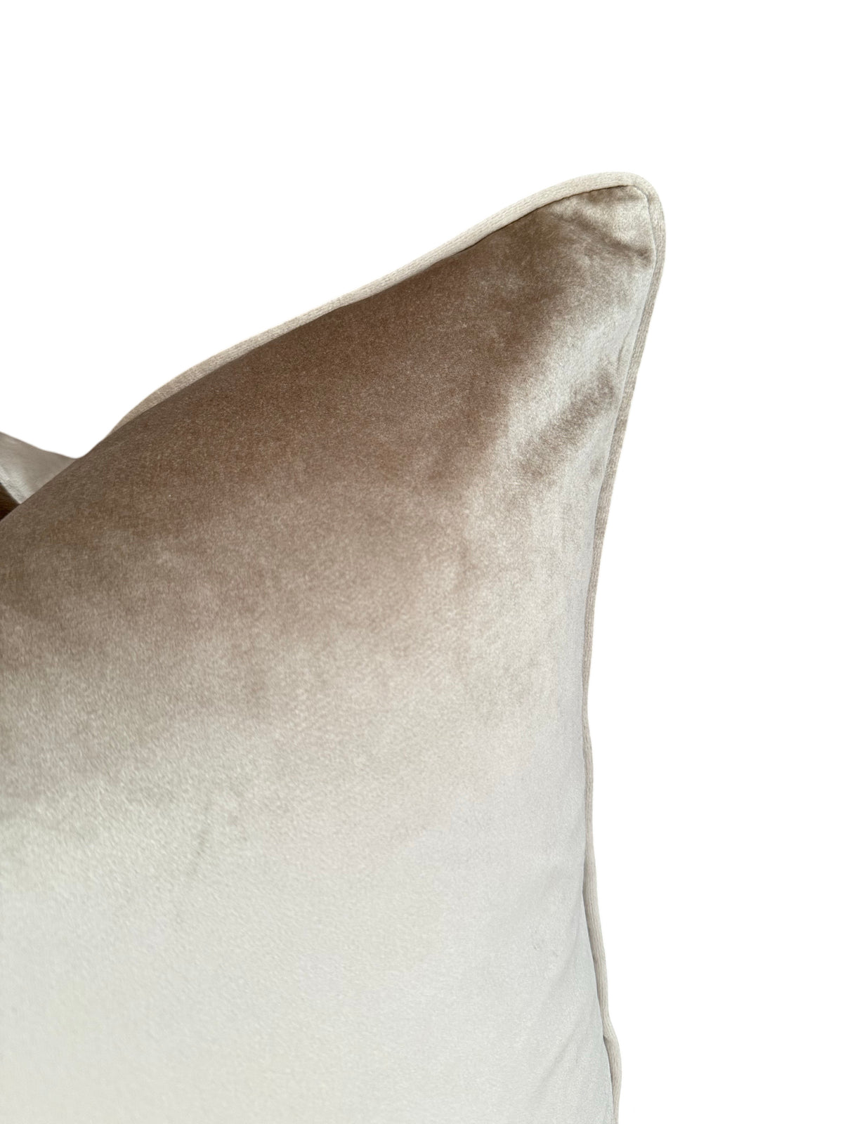 Amara Luxe Cushion Cover