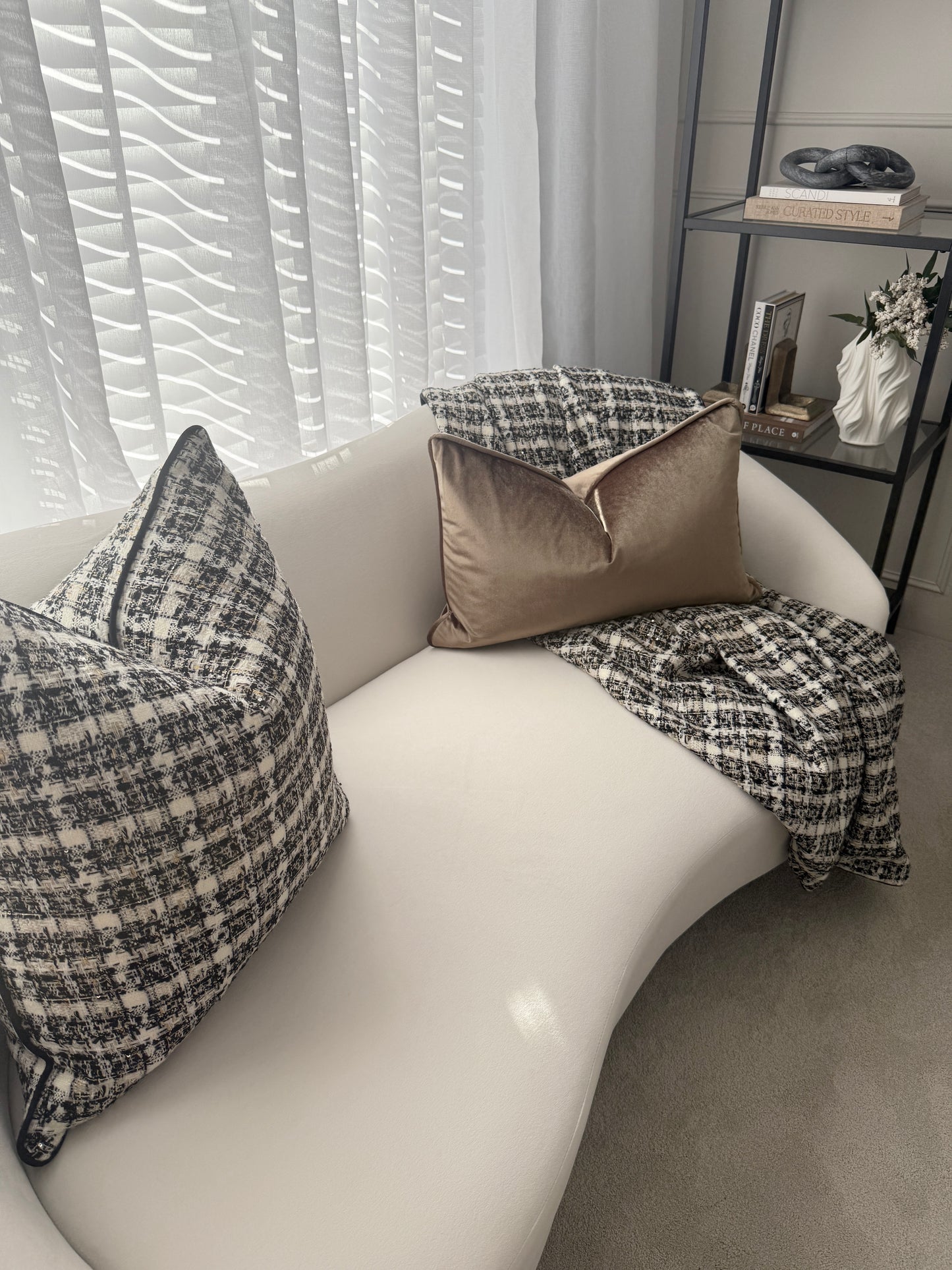 Valentina Luxe Throw