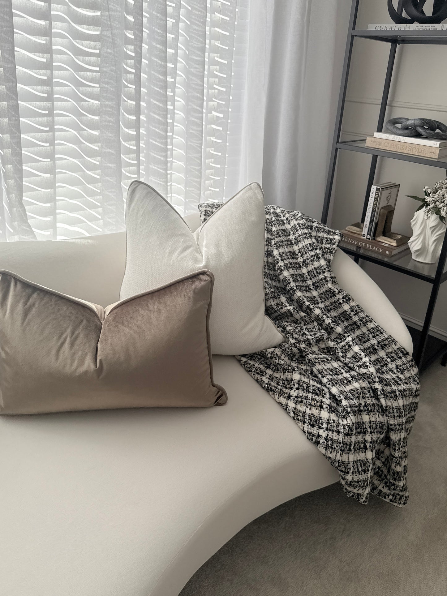 Valentina Luxe Throw