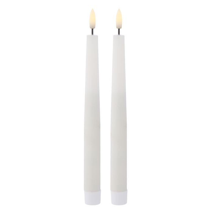 Hughe LED Flickering Taper Candle Set White